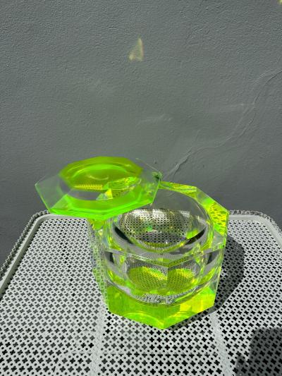 Alessandro Albrizzi Vintage Hexagonal Lucite Ice Bucket w Swivel Top by Albrizzi