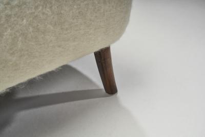 Alfred Christensen Alfred Christensen Three Seater Sofa for Slagelse M belfabrik Denmark 1940s