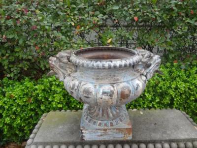Alfred Corneau Pair of 19th Century French Cast Iron Garden Urns Attributed to Alfred Corneau