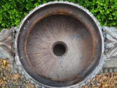 Alfred Corneau Pair of 19th Century French Cast Iron Garden Urns Attributed to Alfred Corneau