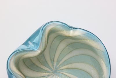 Alfredo Barbini Alfredo Barbini Blue Art Glass Bowl with Gold Fleck Italy 1960