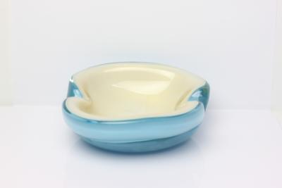 Alfredo Barbini Alfredo Barbini Blue Art Glass Bowl with Gold Fleck Italy 1960