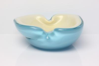 Alfredo Barbini Alfredo Barbini Blue Art Glass Bowl with Gold Fleck Italy 1960