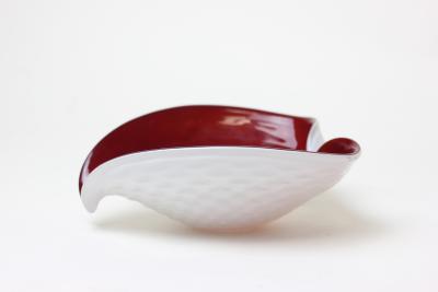 Alfredo Barbini Alfredo Barbini Cherry Red and White Anturium Glass Bowl 1960 Italy