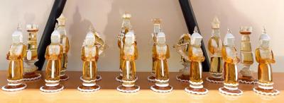 Alfredo Barbini Rare Chess Set Composed of 32 Solid Amber Glass Pieces Barbini Pauly C