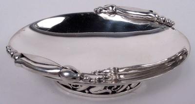 Alphonse La Paglia Pair of La Paglia American Sterling Silver Blossom Inspired Nut Dishes