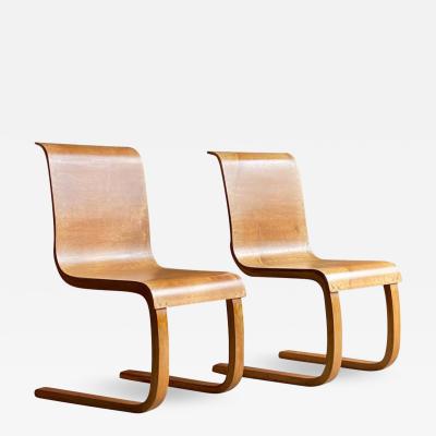 Alvar Aalto Alvar Aalto Model 21 Cantilever Side Chairs By Finmar Pair Finland Circa 1935
