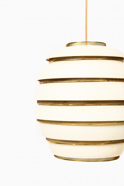 Alvar Aalto Ceiling Lamp Model No A332 Produced by Valaistusty 