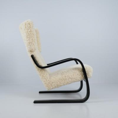 Alvar Aalto Early Alvar Aalto Armchair Model 401 in White Sheepskin Artek 1940s