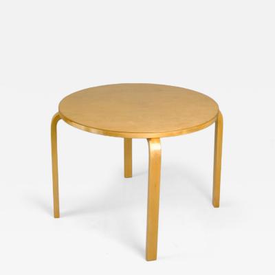 Alvar Aalto Modernist Alvar Aalto Round Coffee Table Model 72 in Birch for Artek 1950s