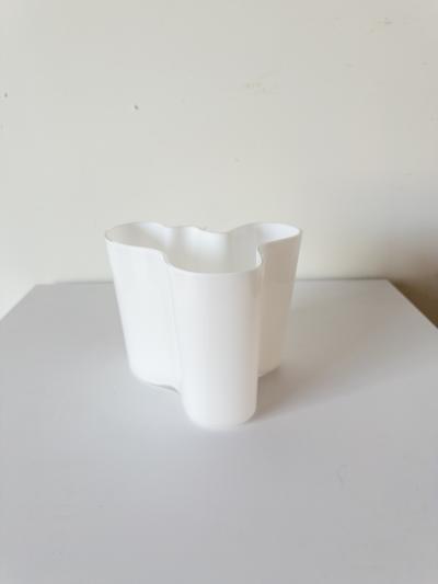 Alvar Aalto Savoy Glass Vase by Alvar Aalto for littala Finland 1960 