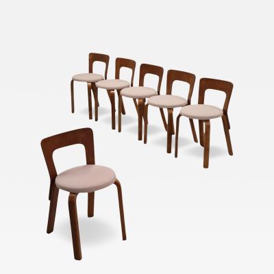 Alvar Aalto Set of Six Alvar Aalto Model 65 Chairs in Birch and Beige Fabric Artek 1950s