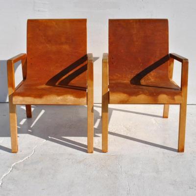Alvar Aalto Vintage Pair Hallway 403 Chairs by Alvar Aalto