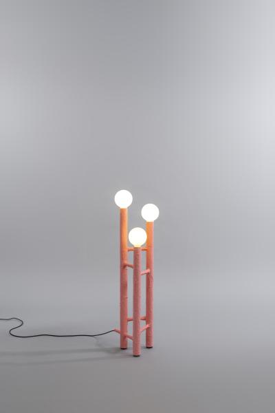 Ambroise reading light