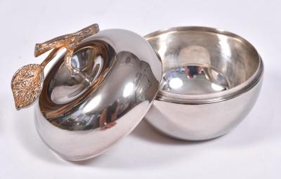 American 1960s silver apple