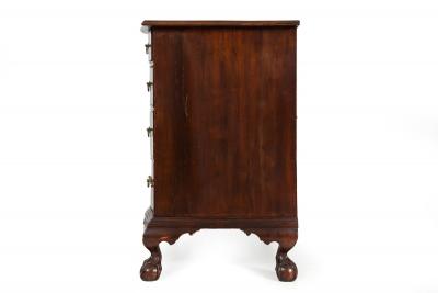 American Chippendale Birchwood Serpentine Chest of Drawers circa 1770