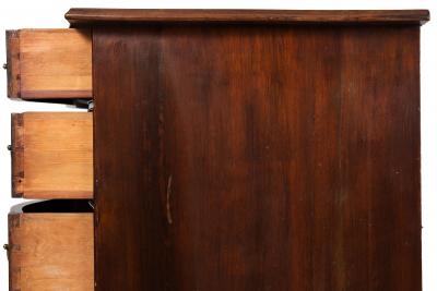 American Chippendale Birchwood Serpentine Chest of Drawers circa 1770