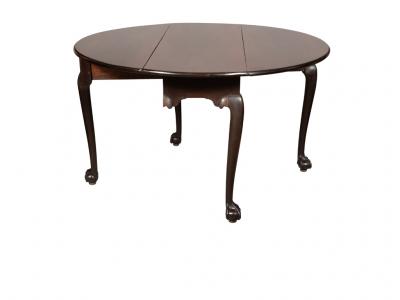 American Chippendale Mahogany Dropleaf Table