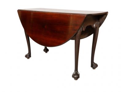 American Chippendale Mahogany Dropleaf Table