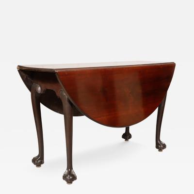 American Chippendale Mahogany Dropleaf Table