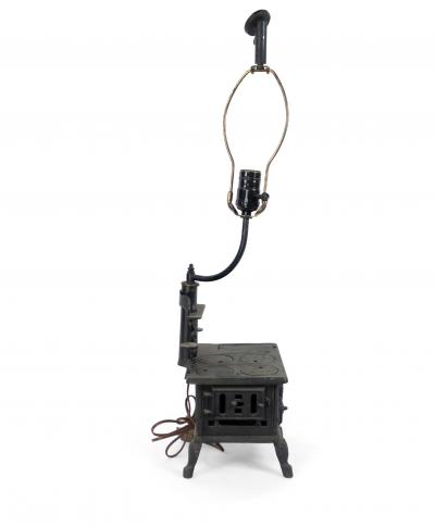American Country Black Iron Stove Table Lamp