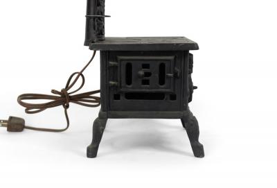American Country Black Iron Stove Table Lamp