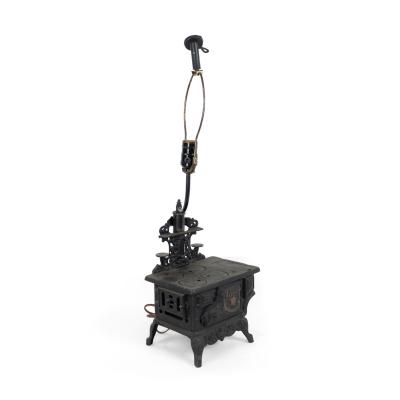 American Country Black Iron Stove Table Lamp