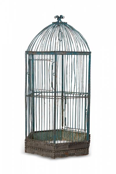 American Country Painted Metal Outdoor Birdcage