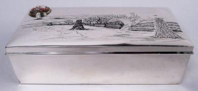 American Edwardian Sterling Silver Fox Hunt Box with Essex Crystal