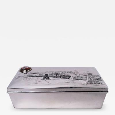 American Edwardian Sterling Silver Fox Hunt Box with Essex Crystal