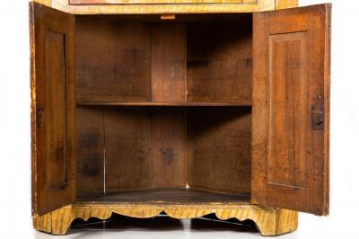 American Grain Painted Corner Cabinet Cupboard New England circa 1805