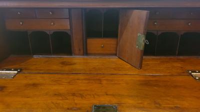 American Hepplewhite Virginian Secretary Chest with Civil War Provenance