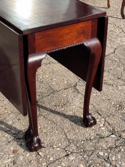 American Mahogany Drop Leaf table