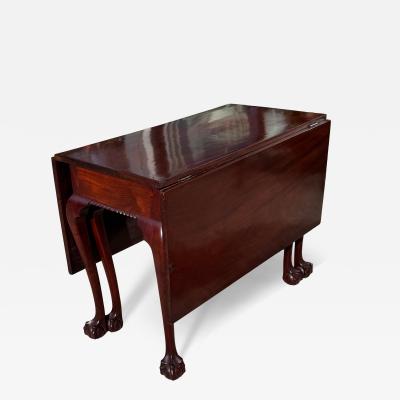 American Mahogany Drop Leaf table