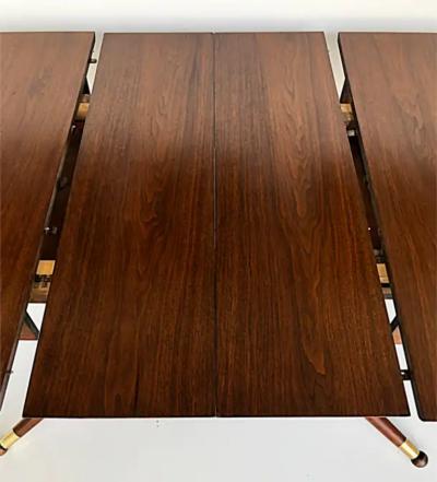 American Mid Century Modernist Expandable Dining Table with Two Wood Leaves