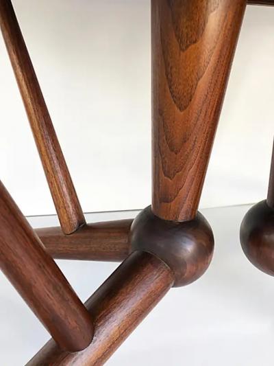 American Mid Century Modernist Expandable Dining Table with Two Wood Leaves