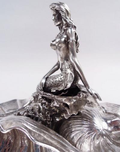 American Midcentury Classical Mermaid Scallop Shell Centerpiece Bowl