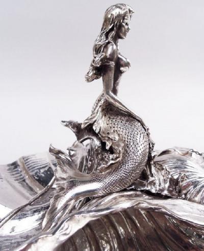 American Midcentury Classical Mermaid Scallop Shell Centerpiece Bowl