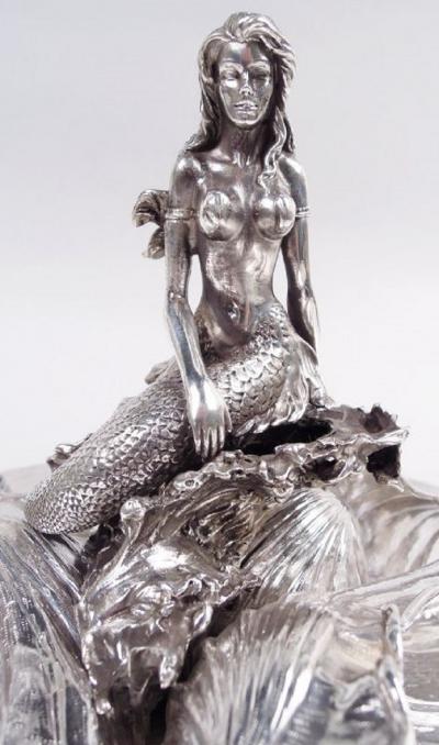 American Midcentury Classical Mermaid Scallop Shell Centerpiece Bowl