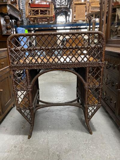 American Mission Wicker and Oak Desk