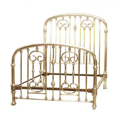 American Victorian Brass Full Sized Bed