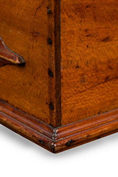 American Victorian Country style Brown Wooden Box
