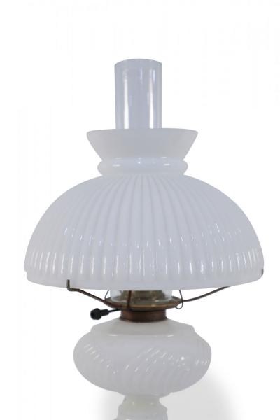 American Victorian Ribbed Milk Glass Table Lamp