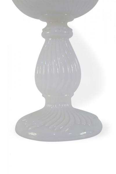 American Victorian Ribbed Milk Glass Table Lamp