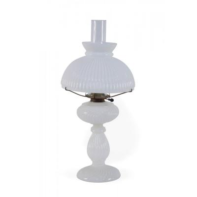 American Victorian Ribbed Milk Glass Table Lamp