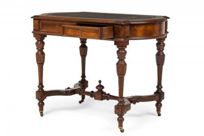 American Victorian Walnut Leather Topped Desk with Pullout Drawers