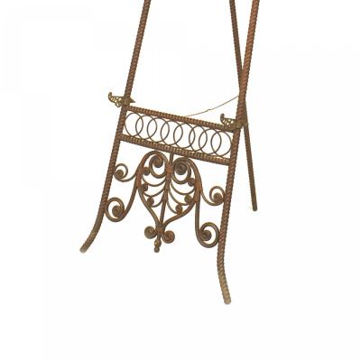 American Victorian Wicker Easel