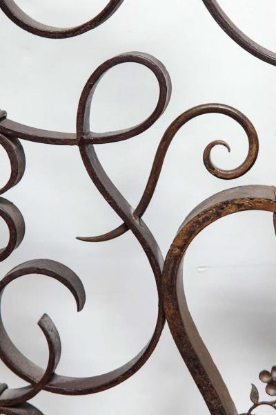 An Unusual French Art Deco Figural Fire Screen