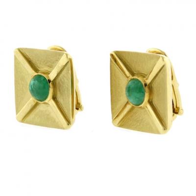 Andrew Clunn Andrew Clunn Square textured Gold Cabochon Emerald Ear Clips