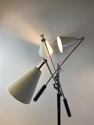 Angelo Lelii Lelli ARREDOLUCE TRIENALLE FLOOR LAMP BY ANGELO LELLI